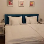 Apartman Riva *